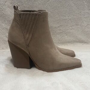 Comfort Brand Ankle Boots Womens Size 9 Tan Block Heel Suede Leather Booties New